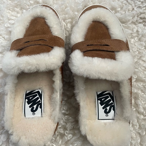 Suede Fur-Lined Slip-On Vans Shoes - Picture 3 of 6